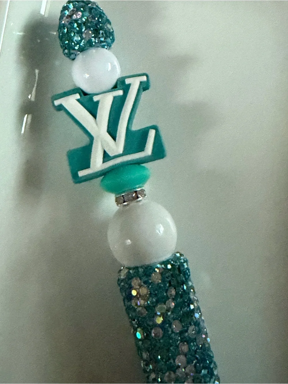 BEADED PEN